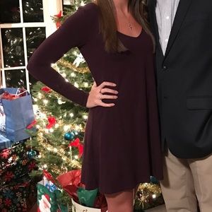 Long sleeve v neck  T-shirt dress